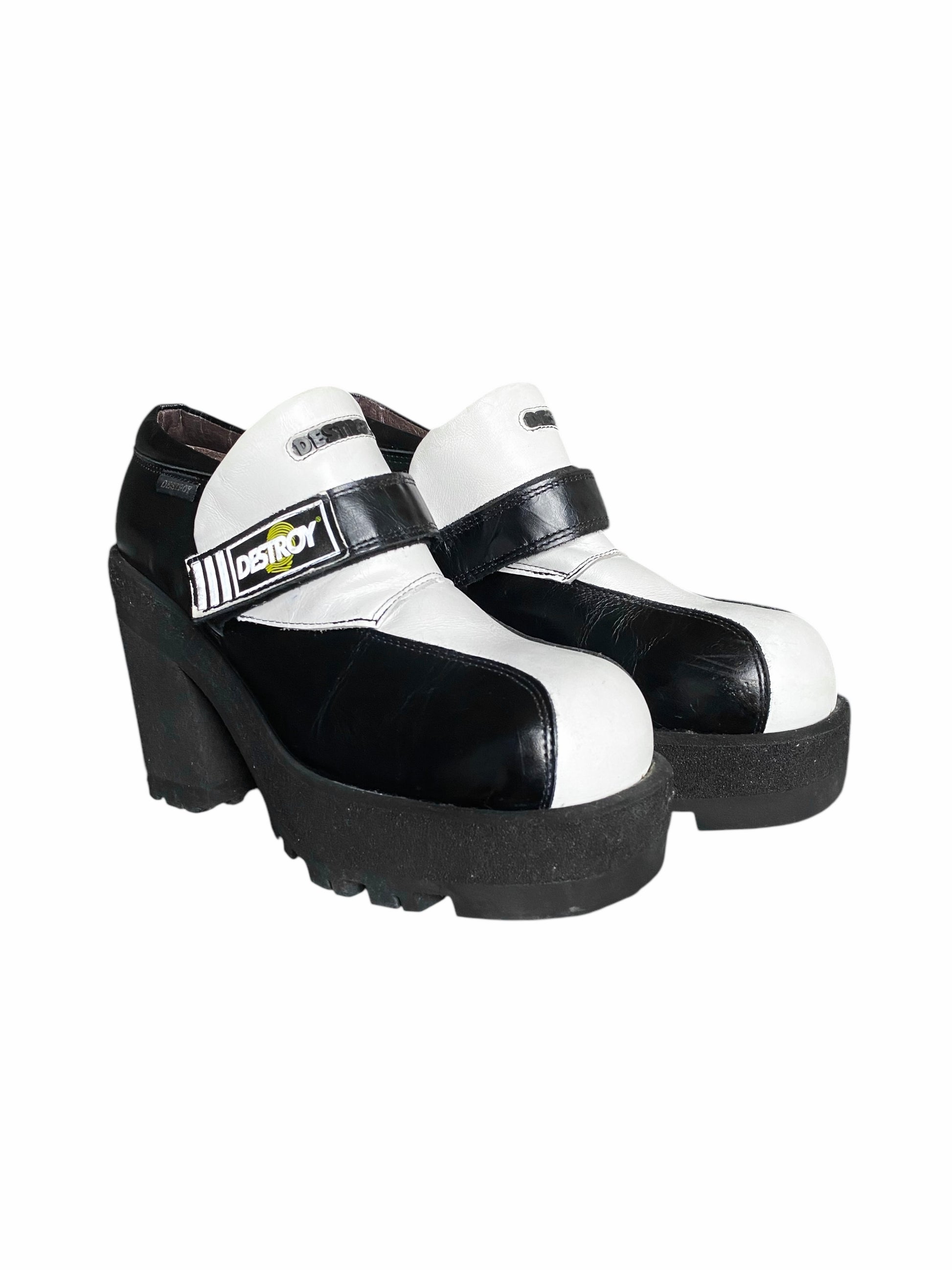Vintage Destroy black and white leather loafers size 40