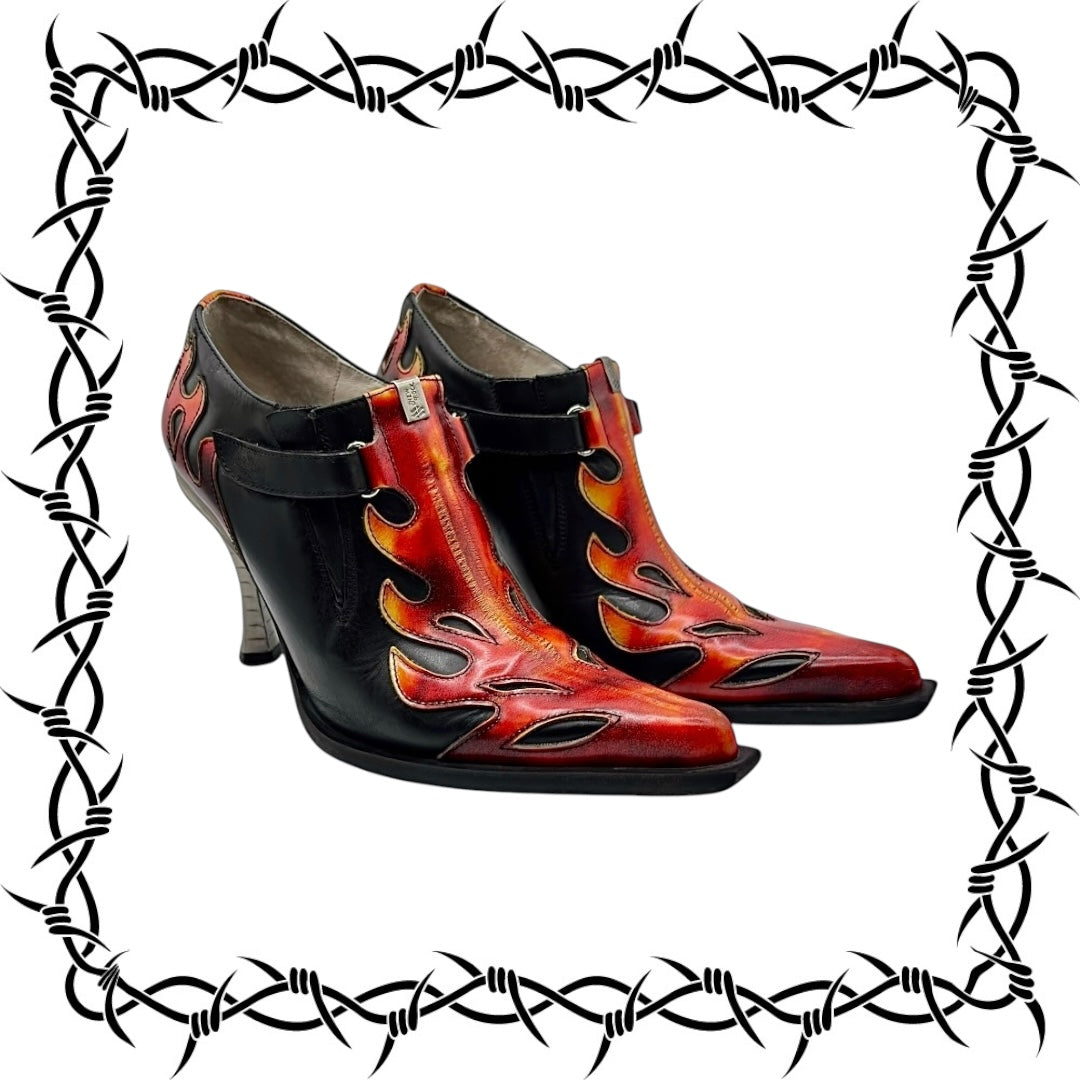 Vintage New Rock leather flame heels size 37