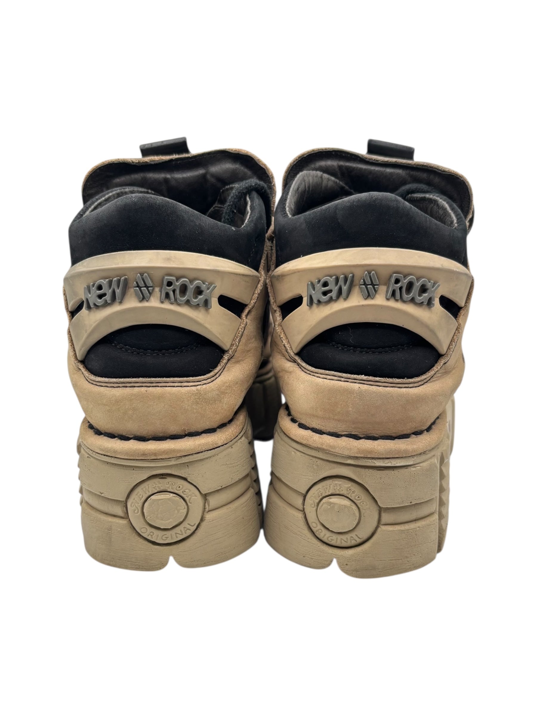 Vintage New Rock beige M106 platform boot size 39