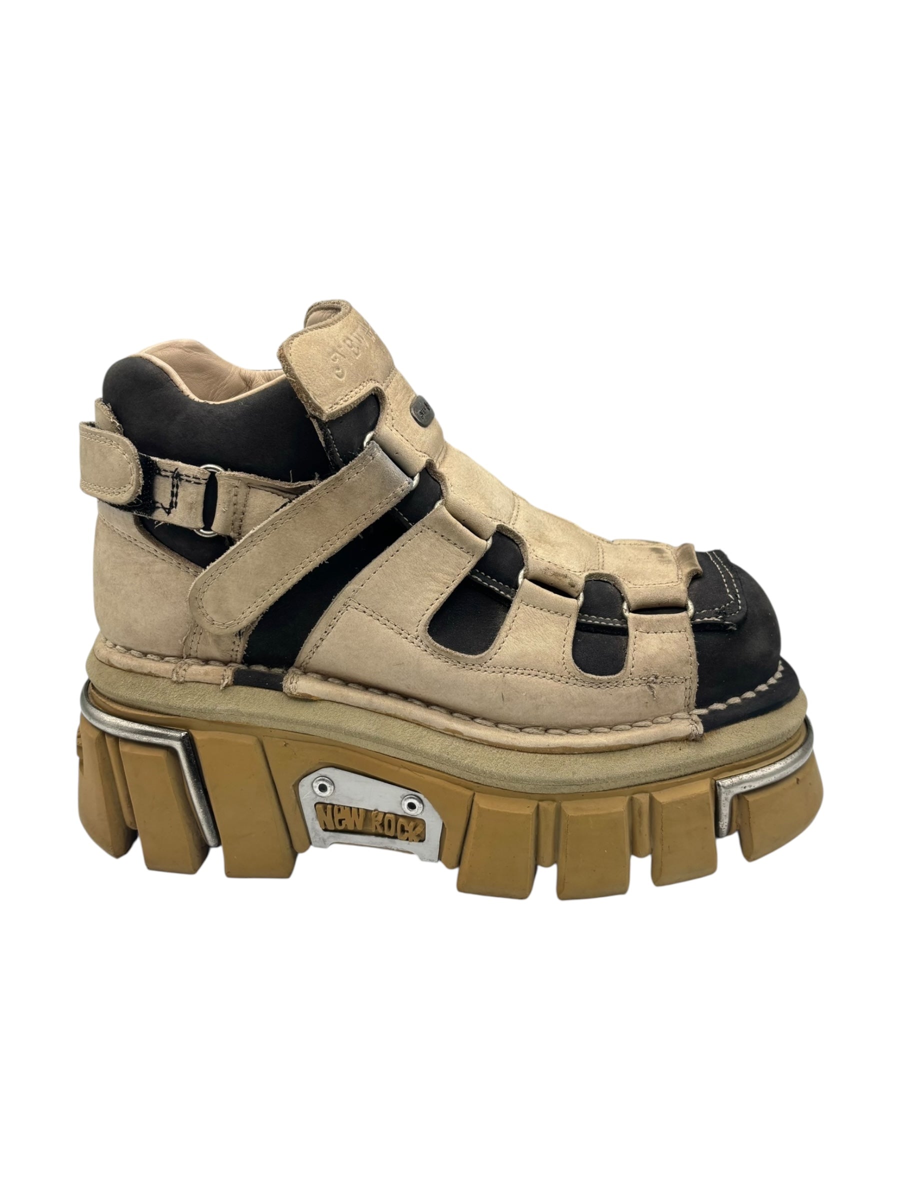 New Rock beige/black platform boots size 38